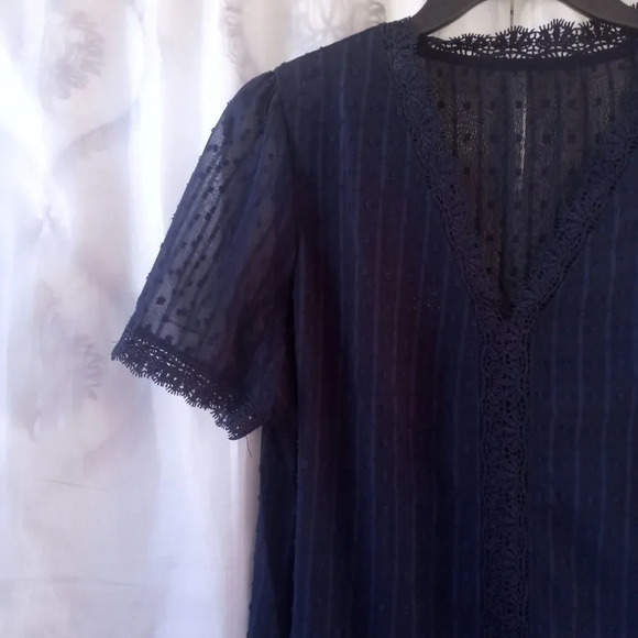 *New blouse size xl ( box V  ) - Picture 2 of 4